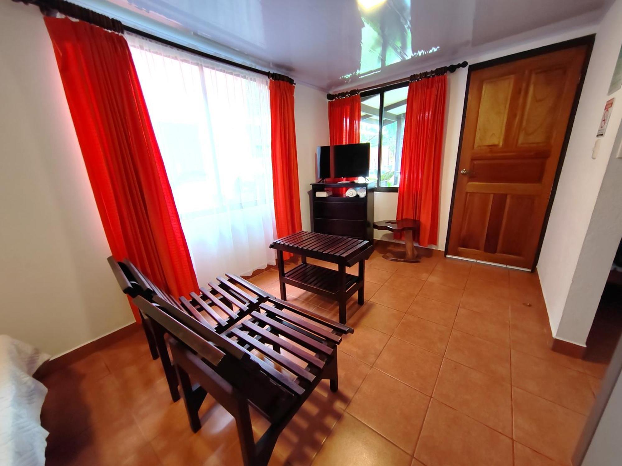 Hotel Los Ranchos Хако Экстерьер фото
